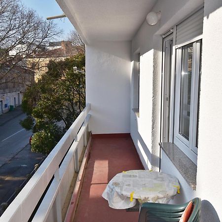 Apartment Navy Near The Beach Pula Exterior photo
