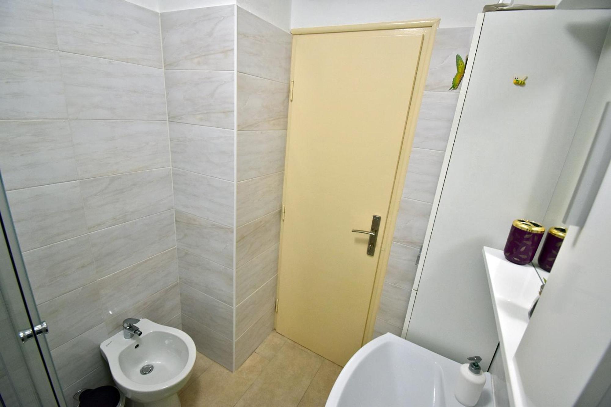 Apartment Navy Near The Beach Pula Exterior photo