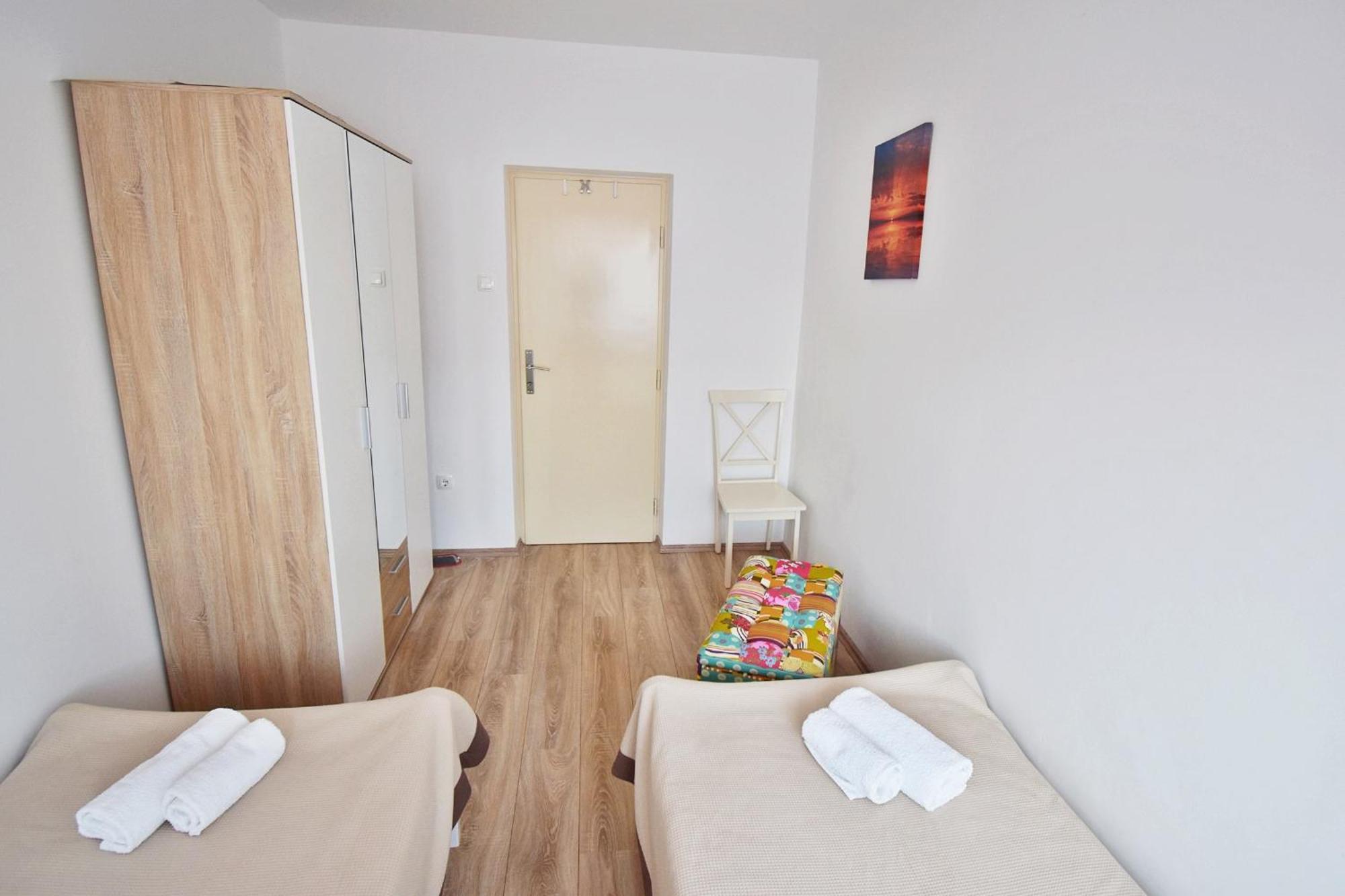 Apartment Navy Near The Beach Pula Exterior photo