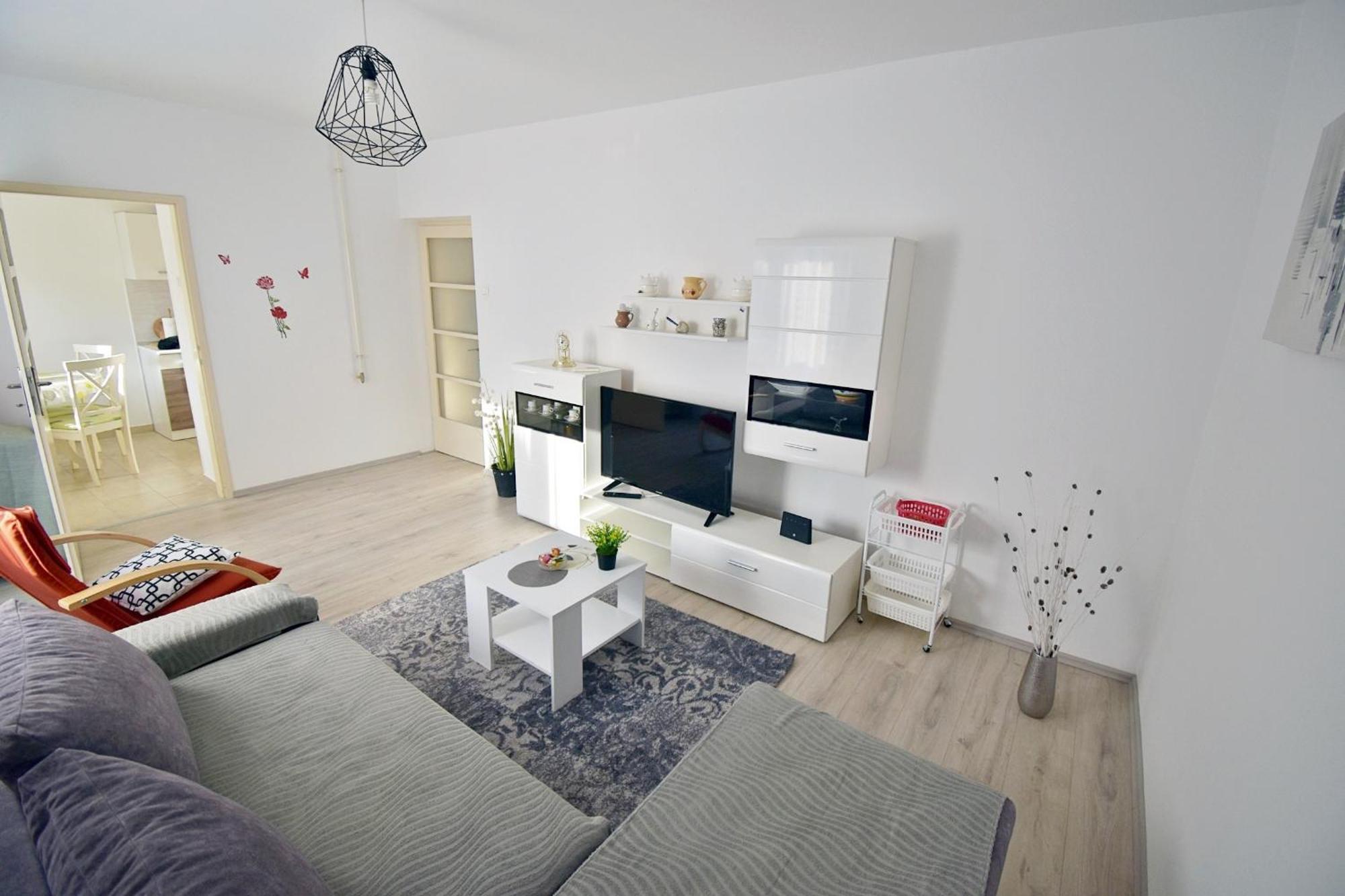 Apartment Navy Near The Beach Pula Exterior photo